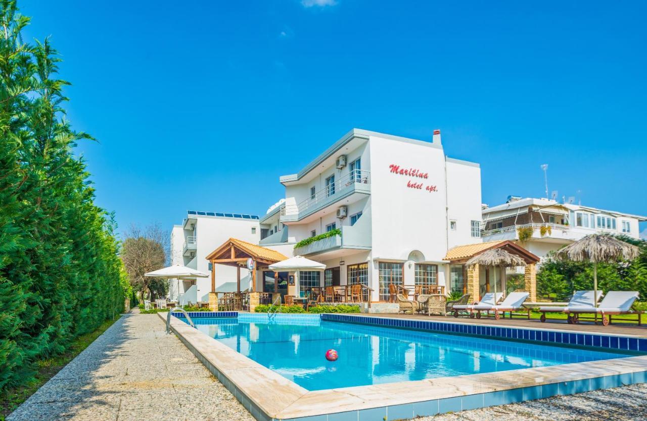 Maritina Apartahotel